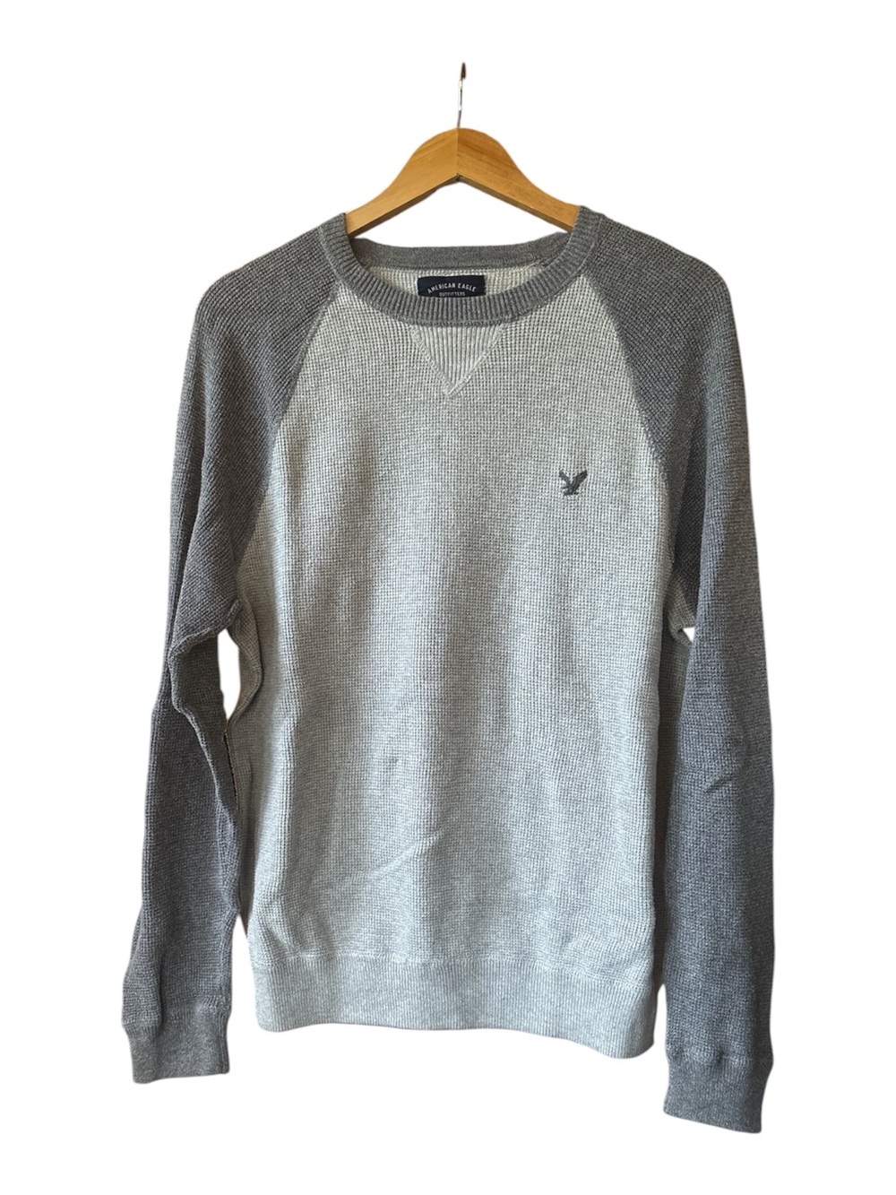 American Eagle Outfitters Men’s Two-Tone Gray Crewneck Sweater